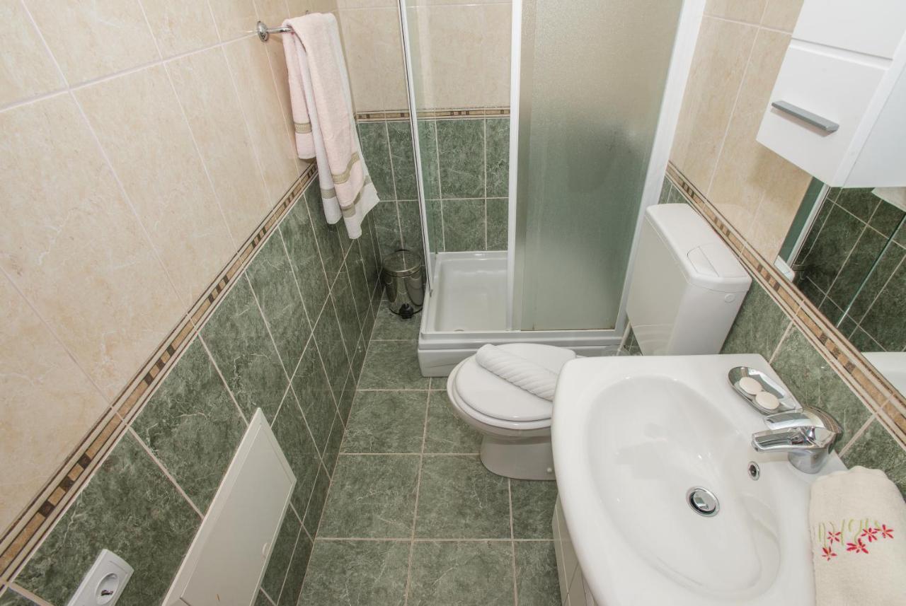 מאקרסקה Apartments Marcela מראה חיצוני תמונה