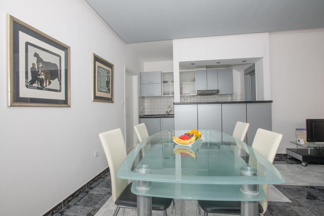 מאקרסקה Apartments Marcela מראה חיצוני תמונה