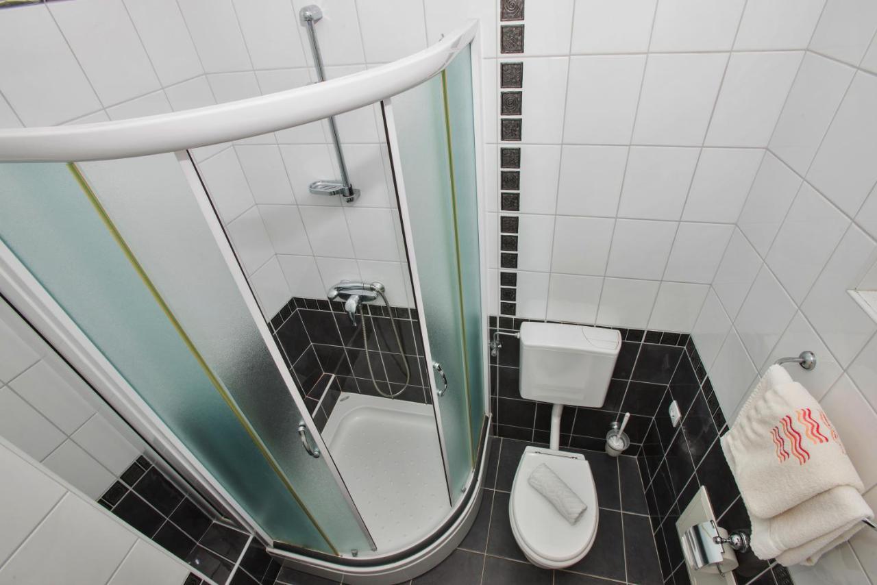 מאקרסקה Apartments Marcela מראה חיצוני תמונה