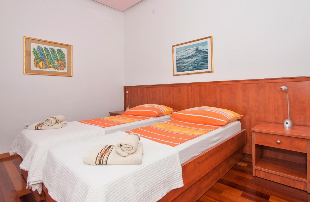 מאקרסקה Apartments Marcela מראה חיצוני תמונה