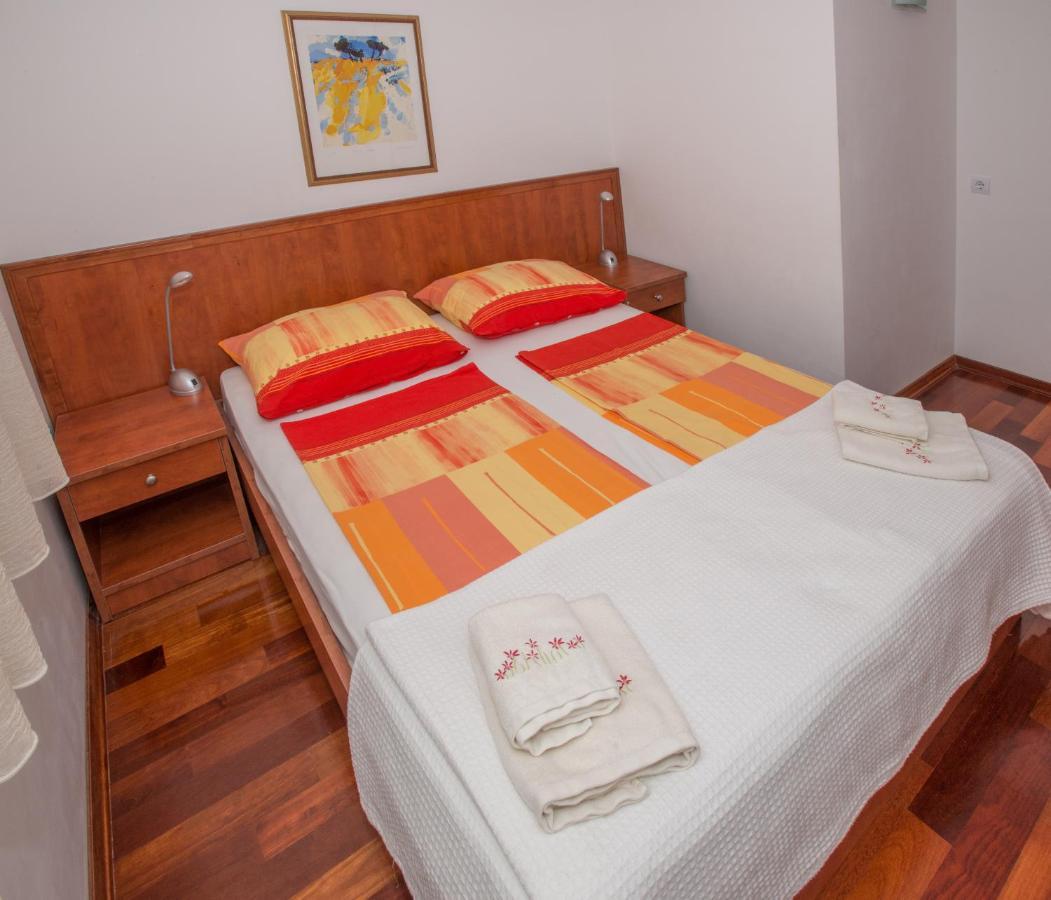 מאקרסקה Apartments Marcela מראה חיצוני תמונה