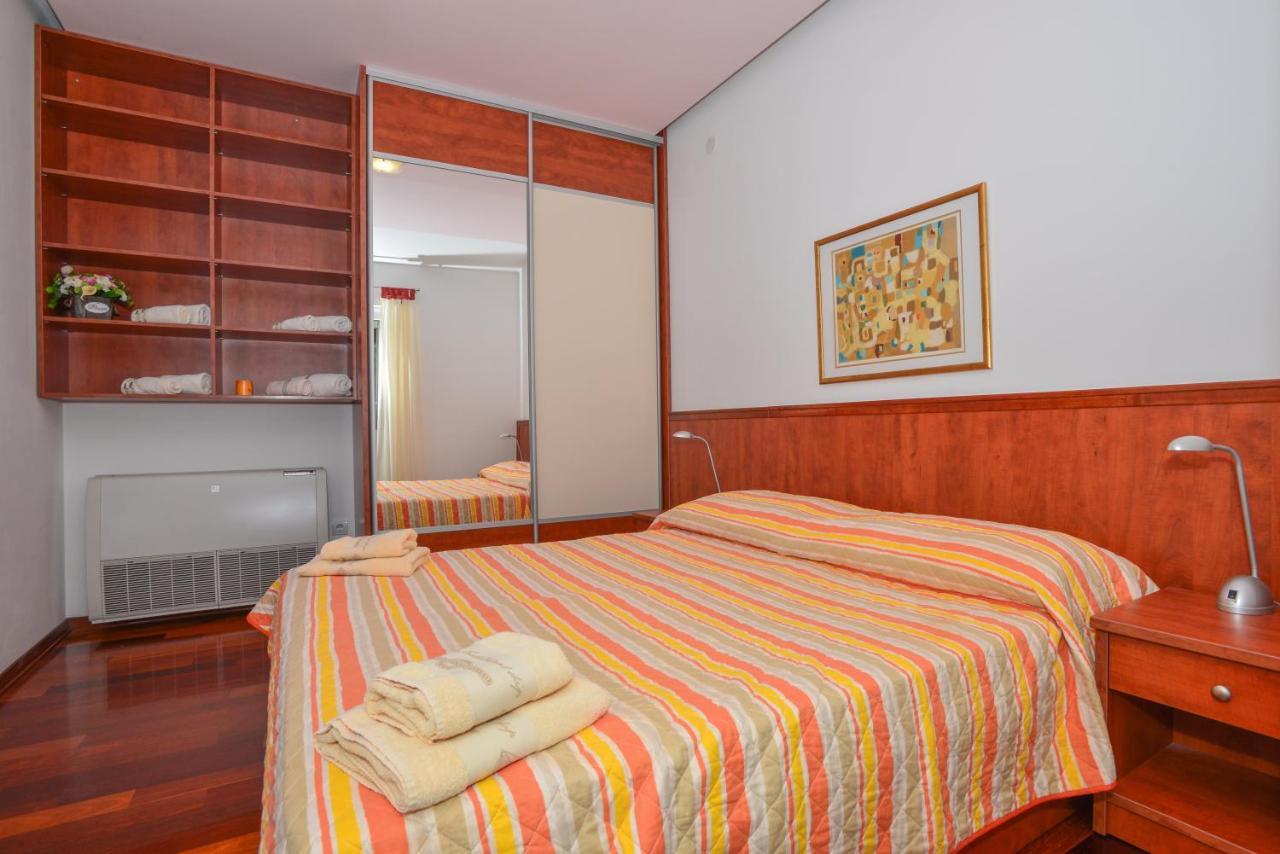 מאקרסקה Apartments Marcela מראה חיצוני תמונה