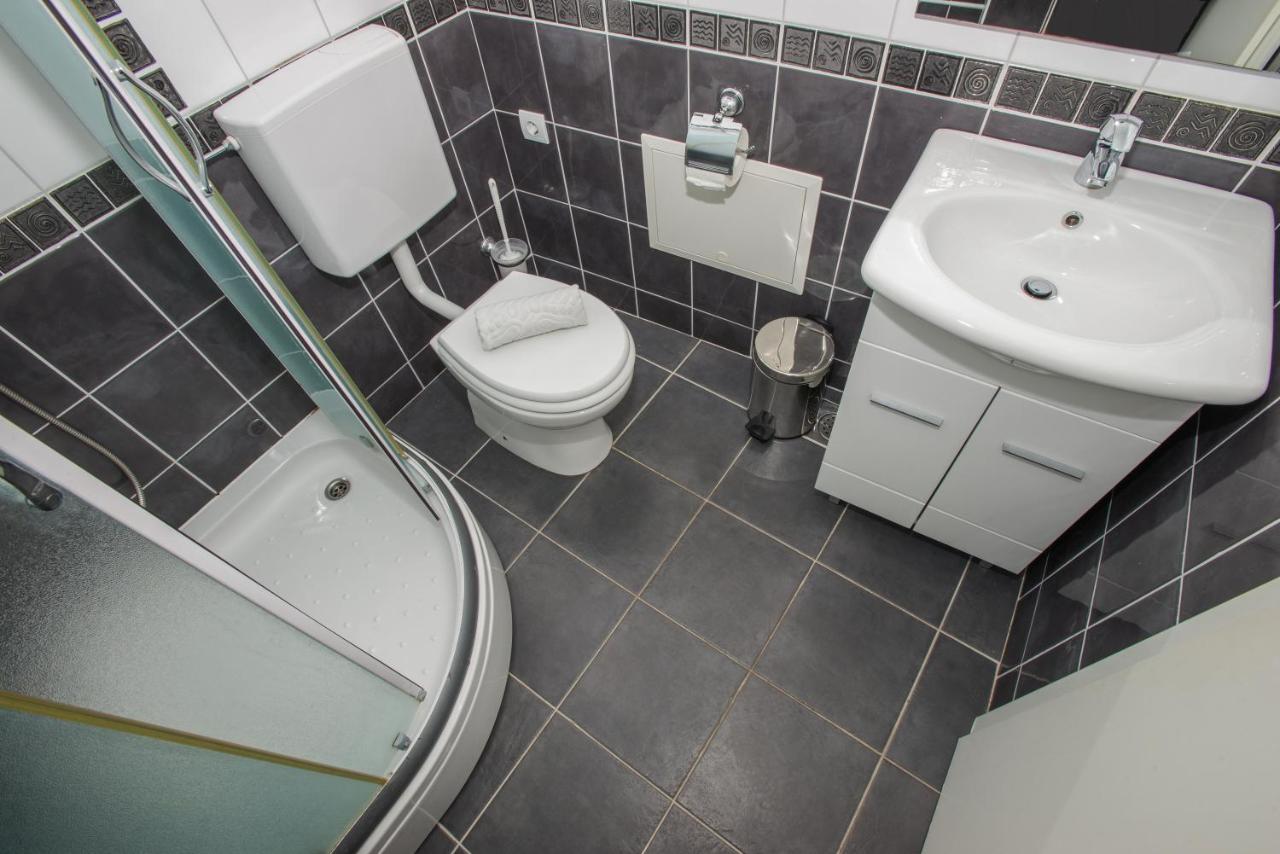 מאקרסקה Apartments Marcela מראה חיצוני תמונה